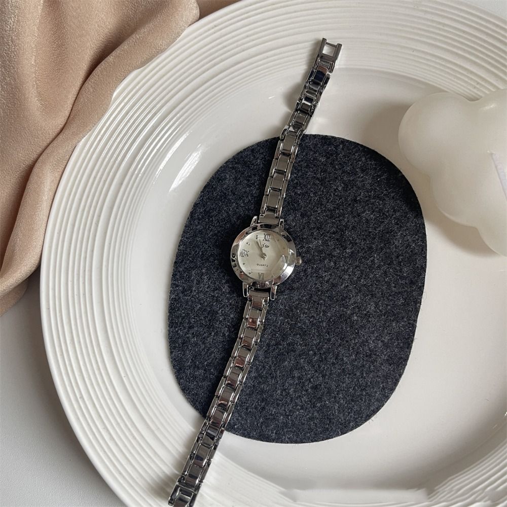 แฟชั่นนาฬิกาข้อมือสีทองสวยงามห - Smartwatch Luxury Watches For Women บทวิจารณ์และราคา